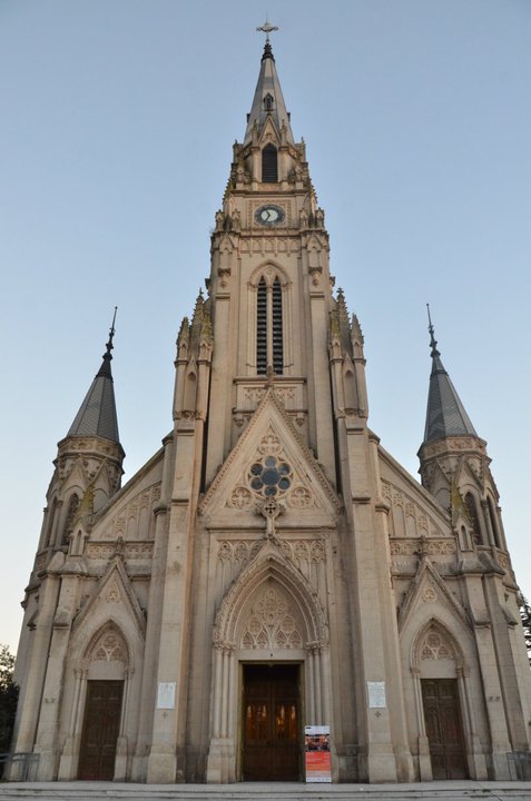 Basilica_de_Guadalupe_in_Mercedes
